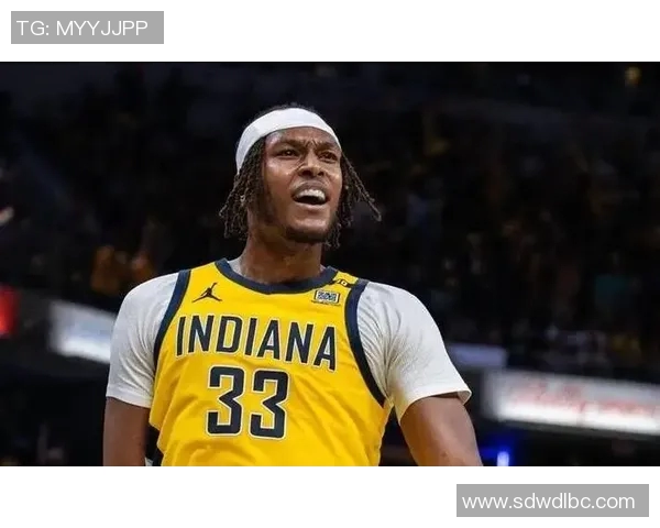 步行者队中锋受伤,球队季后赛前景蒙上阴影 步行者队中锋受伤,球队季后赛前景蒙上阴影